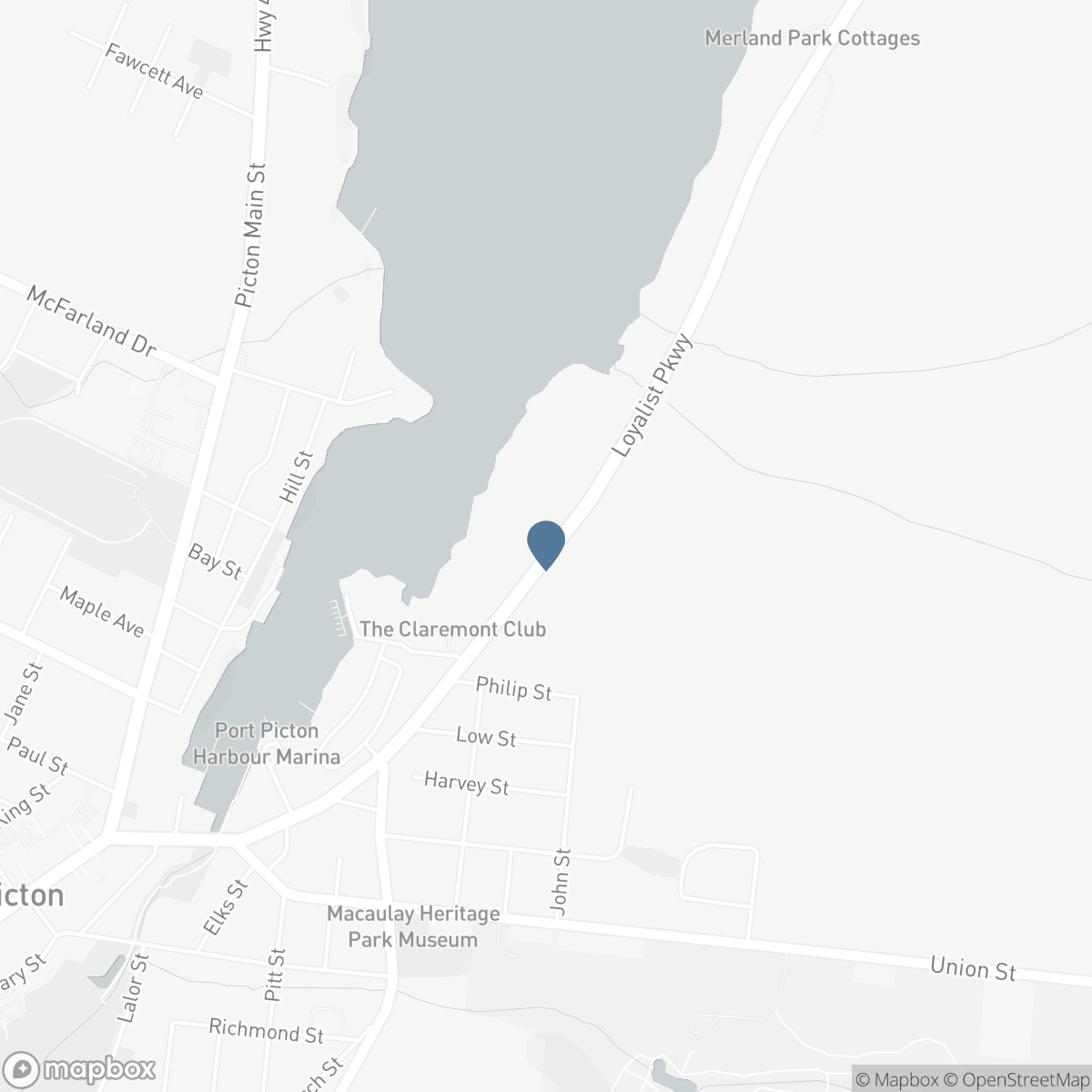 12698 LOYALIST PARKWAY, Prince Edward, Ontario K0K 2T0